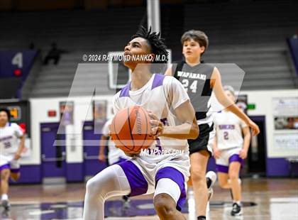 Thumbnail 3 in Wapahani vs Muncie Central (Muncie Central City Invitational) photogallery.