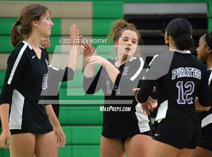 Thumbnail 3 in Riverside-Durham @ Cary photogallery.