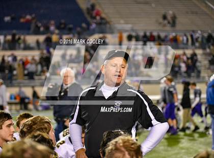 Thumbnail 3 in Crawford vs. Mart (UIL 2A Regional Playoff) photogallery.