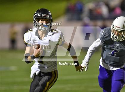 Thumbnail 2 in Crawford vs. Mart (UIL 2A Regional Playoff) photogallery.