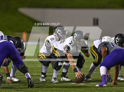 Thumbnail 2 in Crawford vs. Mart (UIL 2A Regional Playoff) photogallery.