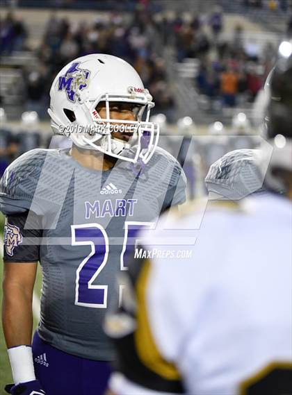 Thumbnail 3 in Crawford vs. Mart (UIL 2A Regional Playoff) photogallery.