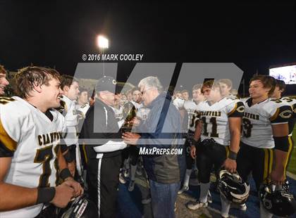 Thumbnail 3 in Crawford vs. Mart (UIL 2A Regional Playoff) photogallery.