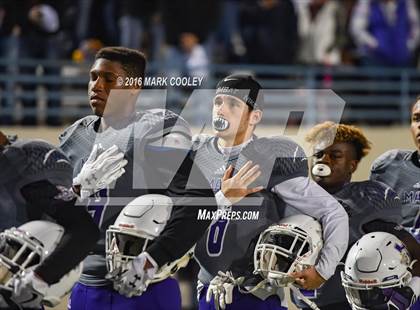 Thumbnail 1 in Crawford vs. Mart (UIL 2A Regional Playoff) photogallery.