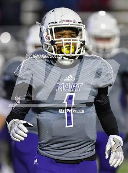 Thumbnail 2 in Crawford vs. Mart (UIL 2A Regional Playoff) photogallery.