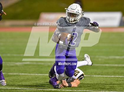 Thumbnail 2 in Crawford vs. Mart (UIL 2A Regional Playoff) photogallery.