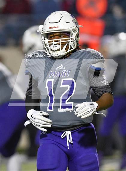 Thumbnail 2 in Crawford vs. Mart (UIL 2A Regional Playoff) photogallery.