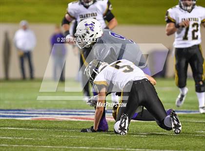 Thumbnail 3 in Crawford vs. Mart (UIL 2A Regional Playoff) photogallery.