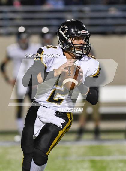 Thumbnail 1 in Crawford vs. Mart (UIL 2A Regional Playoff) photogallery.