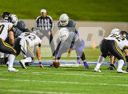 Thumbnail 2 in Crawford vs. Mart (UIL 2A Regional Playoff) photogallery.