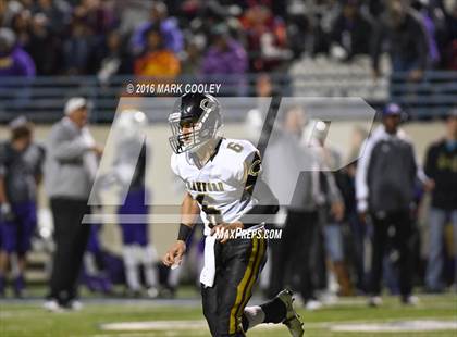 Thumbnail 1 in Crawford vs. Mart (UIL 2A Regional Playoff) photogallery.