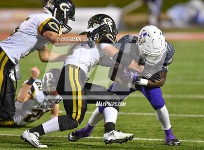 Thumbnail 2 in Crawford vs. Mart (UIL 2A Regional Playoff) photogallery.