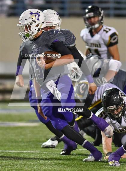 Thumbnail 3 in Crawford vs. Mart (UIL 2A Regional Playoff) photogallery.