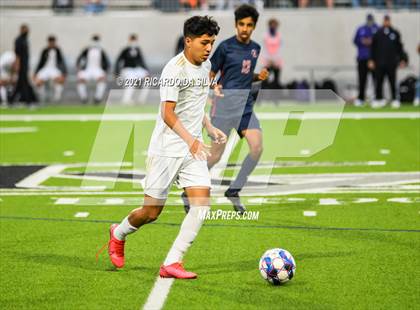 Thumbnail 1 in Tompkins vs Jersey Village (UIL 6A Regional Final) photogallery.