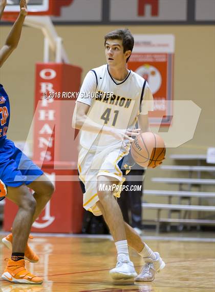 Thumbnail 2 in East St. Louis @ Marion (IHSA 3A Sectional) photogallery.