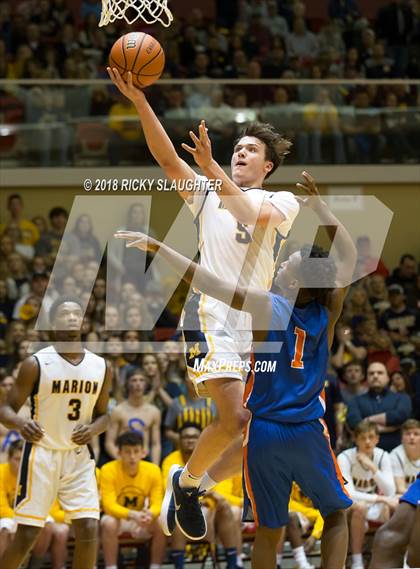 Thumbnail 3 in East St. Louis @ Marion (IHSA 3A Sectional) photogallery.