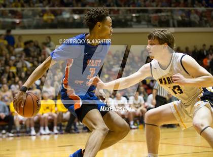 Thumbnail 2 in East St. Louis @ Marion (IHSA 3A Sectional) photogallery.