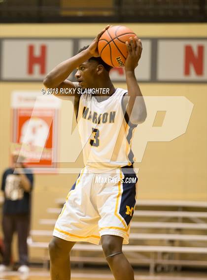 Thumbnail 3 in East St. Louis @ Marion (IHSA 3A Sectional) photogallery.