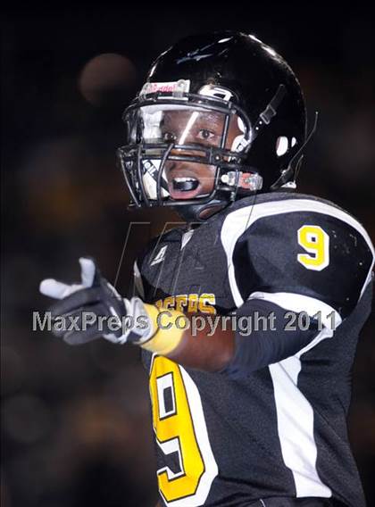 Thumbnail 2 in Bishop Gorman @ Clark photogallery.