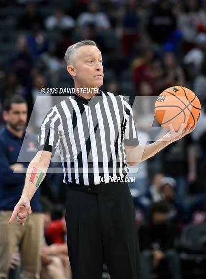 Thumbnail 1 in Diamond Ranch vs. International (CIF State D5 Final) photogallery.