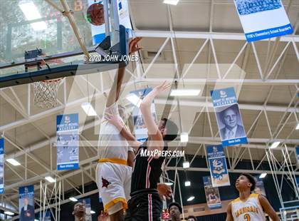 Thumbnail 2 in Cardinal Hayes vs Albany Academy for Boys (Empire Invitational) photogallery.