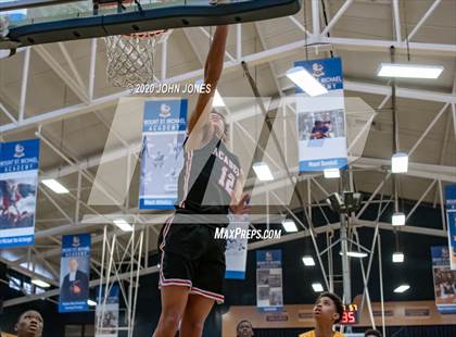 Thumbnail 2 in Cardinal Hayes vs Albany Academy for Boys (Empire Invitational) photogallery.