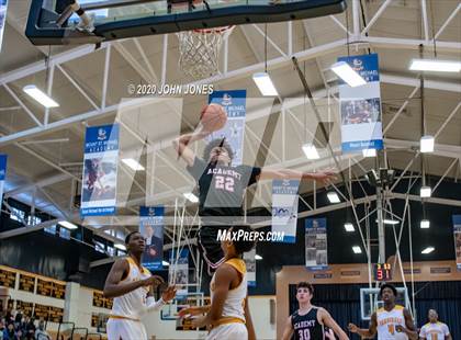 Thumbnail 1 in Cardinal Hayes vs Albany Academy for Boys (Empire Invitational) photogallery.