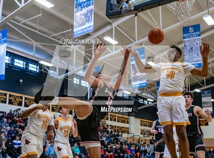 Thumbnail 1 in Cardinal Hayes vs Albany Academy for Boys (Empire Invitational) photogallery.