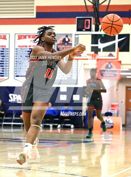 Thumbnail 2 in Alta vs. Arbor View (Tarkanian Classic) photogallery.
