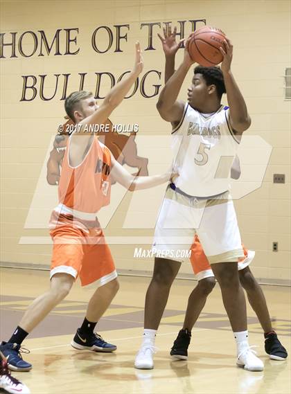 Thumbnail 2 in Northrop @ New Haven photogallery.