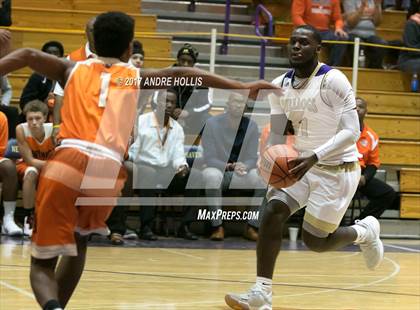 Thumbnail 1 in Northrop @ New Haven photogallery.