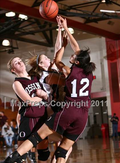 Thumbnail 3 in Ossining vs. Binghamton (NYS AA Regional Final) photogallery.