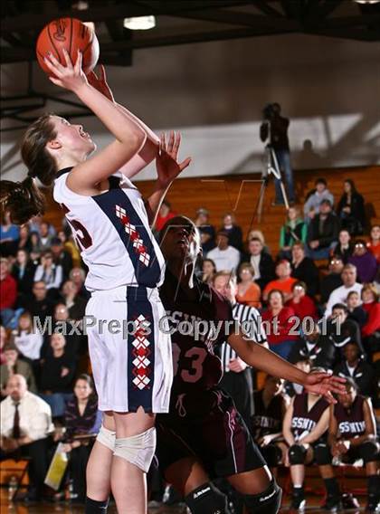 Thumbnail 3 in Ossining vs. Binghamton (NYS AA Regional Final) photogallery.