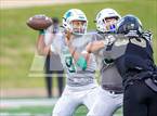 Photo from the gallery "South Oak Cliff vs. Huntsville (UIL Football 5A DII Area)"