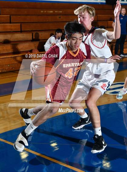 Thumbnail 1 in La Canada vs Maranatha (San Marino Tournament) photogallery.