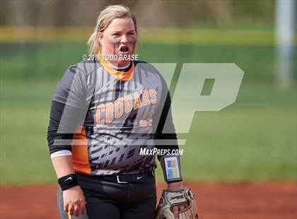 Thumbnail 3 in Dobyns-Bennett vs Sullivan Central (Eastman-Kingsport Invitational) photogallery.