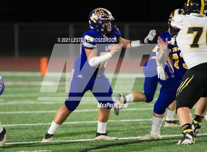 Thumbnail 2 in Yorktown vs. Granger (UIL 2A Area Playoffs) photogallery.