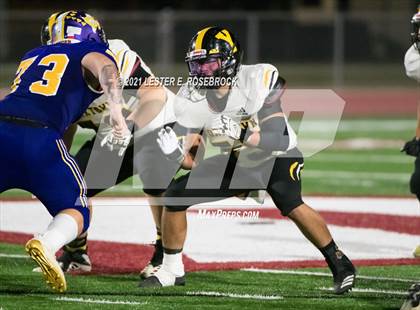 Thumbnail 3 in Yorktown vs. Granger (UIL 2A Area Playoffs) photogallery.