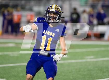 Thumbnail 2 in Yorktown vs. Granger (UIL 2A Area Playoffs) photogallery.