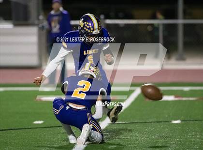 Thumbnail 1 in Yorktown vs. Granger (UIL 2A Area Playoffs) photogallery.