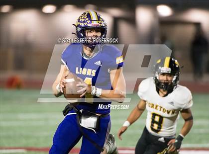 Thumbnail 1 in Yorktown vs. Granger (UIL 2A Area Playoffs) photogallery.