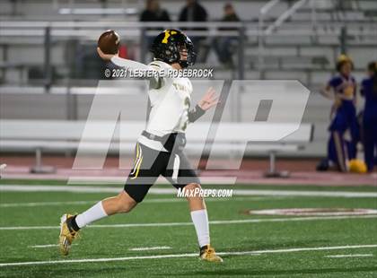 Thumbnail 1 in Yorktown vs. Granger (UIL 2A Area Playoffs) photogallery.