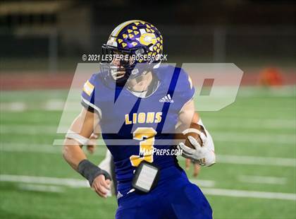 Thumbnail 2 in Yorktown vs. Granger (UIL 2A Area Playoffs) photogallery.