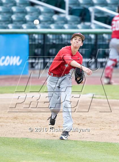 Thumbnail 2 in Bishop Guertin vs. Bedford (NHIAA Division 1 Final) photogallery.
