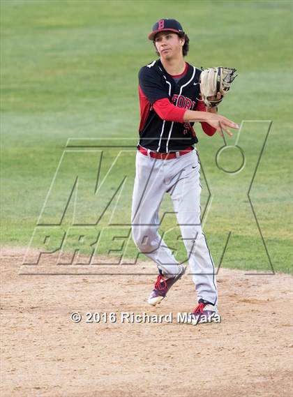 Thumbnail 2 in Bishop Guertin vs. Bedford (NHIAA Division 1 Final) photogallery.