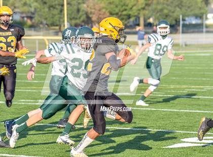 Thumbnail 1 in FR: De Soto @ Shawnee Mission West photogallery.