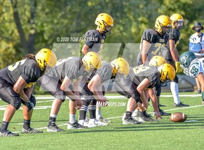 Thumbnail 3 in FR: De Soto @ Shawnee Mission West photogallery.