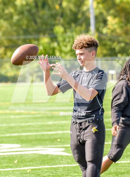 Thumbnail 3 in FR: De Soto @ Shawnee Mission West photogallery.