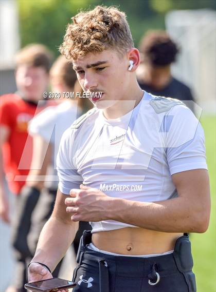 Thumbnail 2 in FR: De Soto @ Shawnee Mission West photogallery.