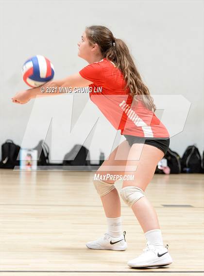 Thumbnail 1 in Crescenta Valley vs. Palm Desert (Queen's Court Tournament) photogallery.